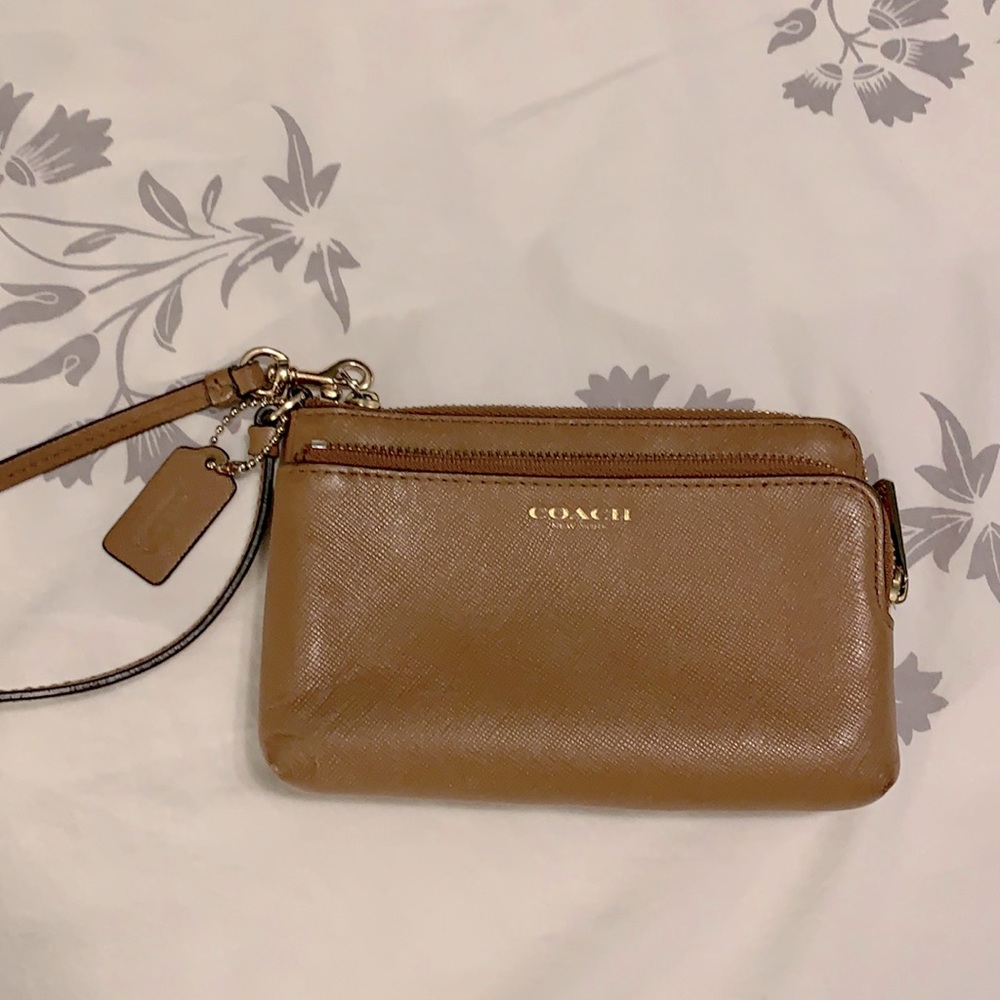 Coach tan leather double zipper wristlet